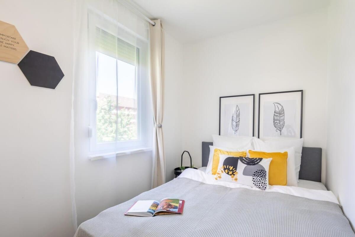 Sunny Balcony - Cute And Cozy Apartment บูดาเปสต์ ภายนอก รูปภาพ