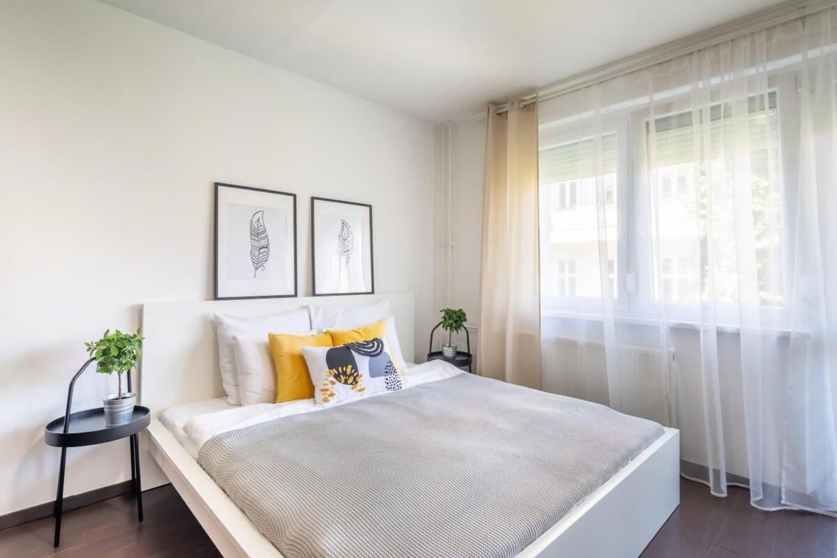 Sunny Balcony - Cute And Cozy Apartment บูดาเปสต์ ภายนอก รูปภาพ