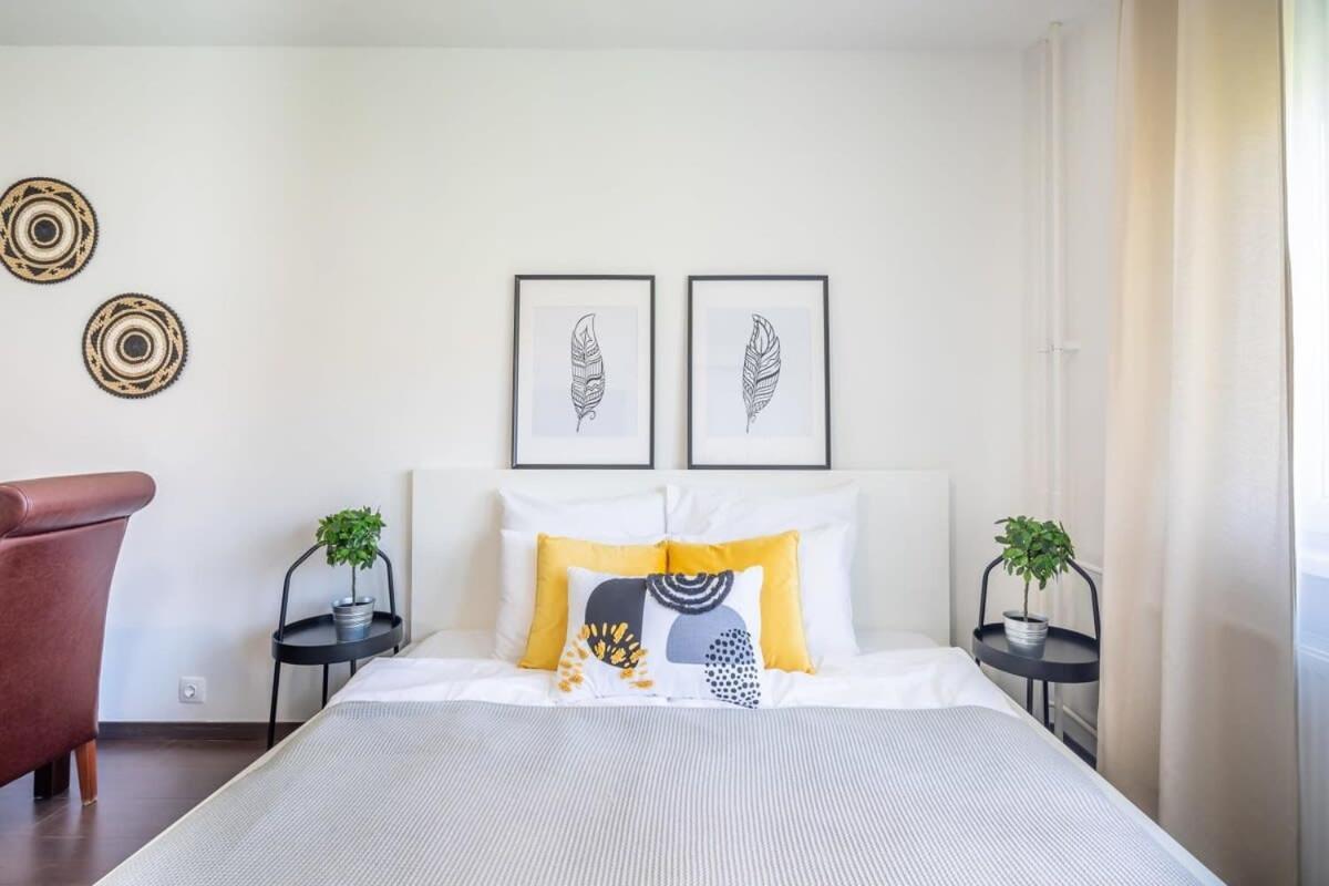 Sunny Balcony - Cute And Cozy Apartment บูดาเปสต์ ภายนอก รูปภาพ